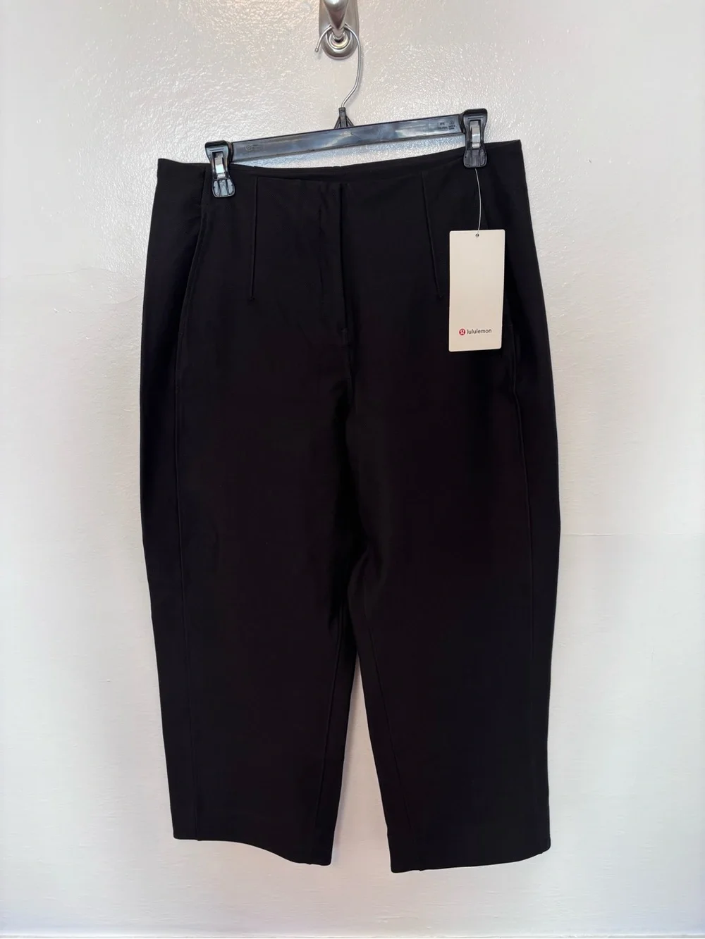 NWT Lululemon Utilitech Straight-leg MR 7/8 Trouser